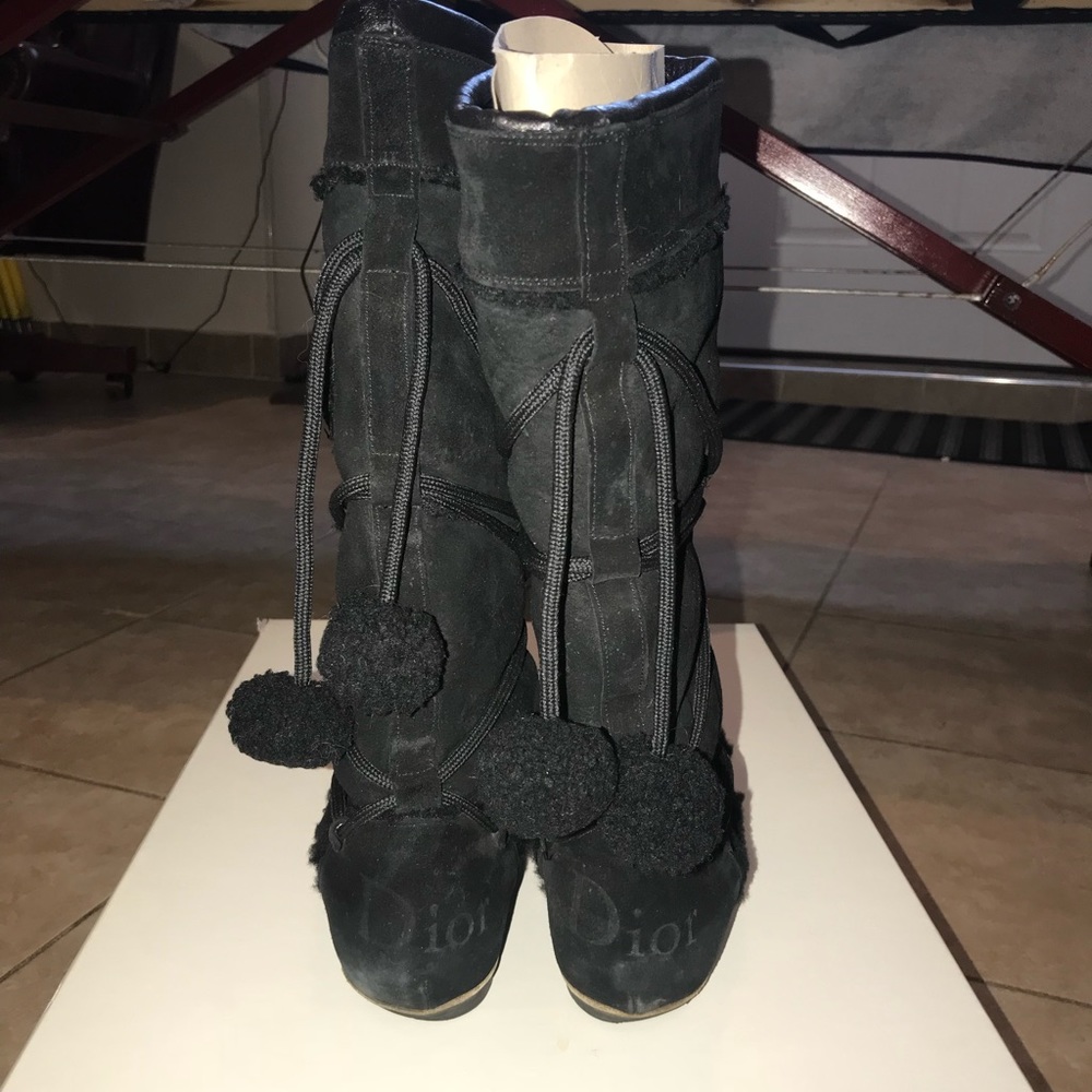 Christian Dior Fur lined Snow Boots Black - Picture 7 of 8